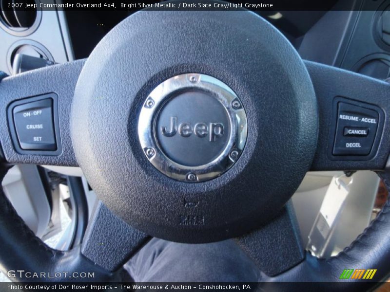 Bright Silver Metallic / Dark Slate Gray/Light Graystone 2007 Jeep Commander Overland 4x4