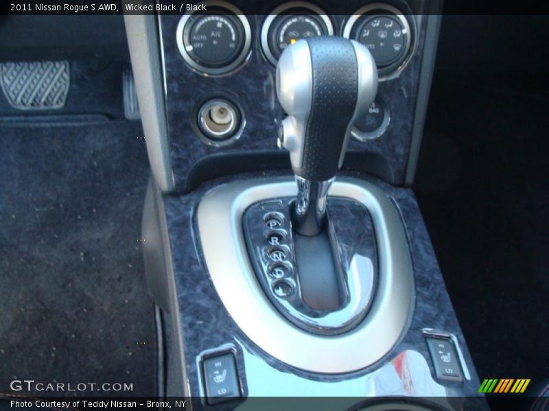Wicked Black / Black 2011 Nissan Rogue S AWD