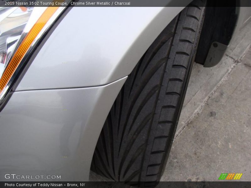 Chrome Silver Metallic / Charcoal 2005 Nissan 350Z Touring Coupe