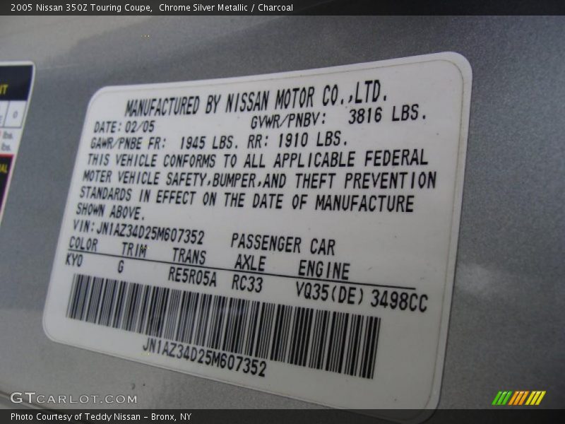 Chrome Silver Metallic / Charcoal 2005 Nissan 350Z Touring Coupe