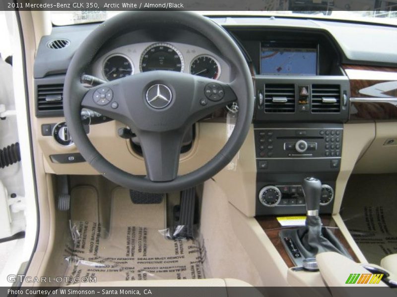 Arctic White / Almond/Black 2011 Mercedes-Benz GLK 350