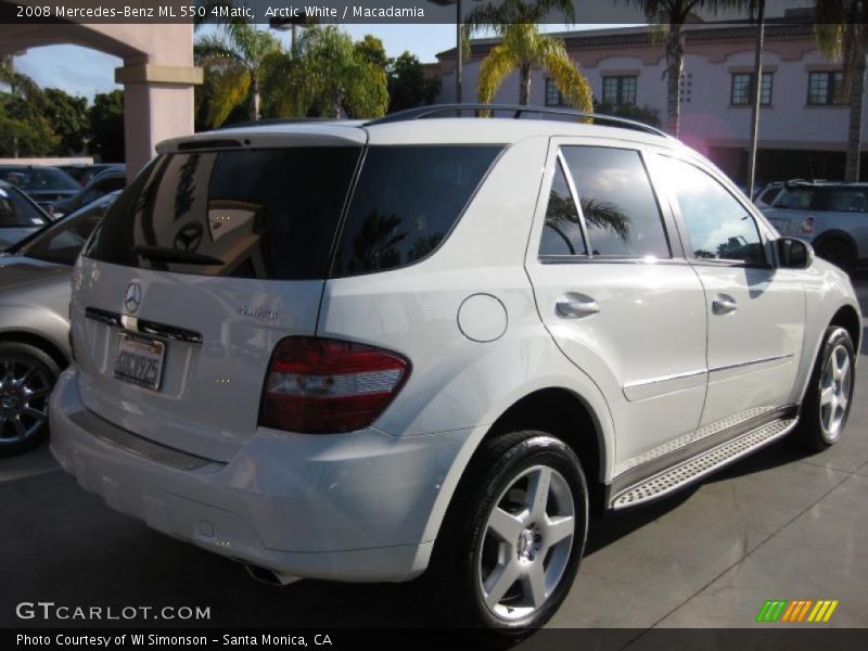 Arctic White / Macadamia 2008 Mercedes-Benz ML 550 4Matic