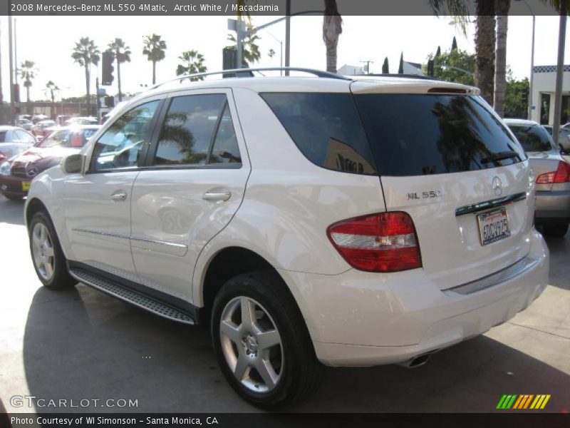 Arctic White / Macadamia 2008 Mercedes-Benz ML 550 4Matic