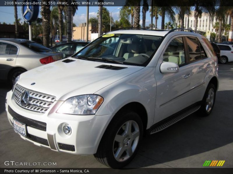 Arctic White / Macadamia 2008 Mercedes-Benz ML 550 4Matic