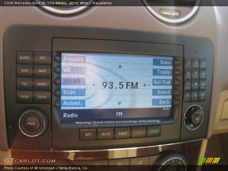 Arctic White / Macadamia 2008 Mercedes-Benz ML 550 4Matic