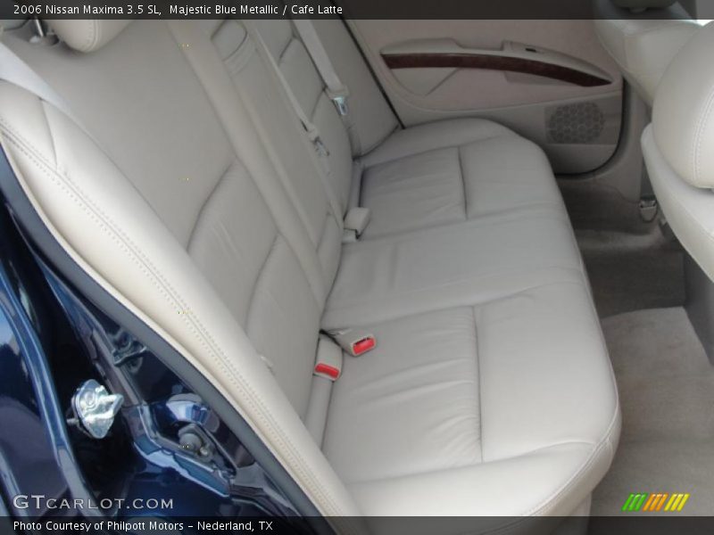 Majestic Blue Metallic / Cafe Latte 2006 Nissan Maxima 3.5 SL
