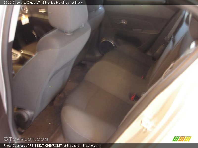 Silver Ice Metallic / Jet Black 2011 Chevrolet Cruze LT