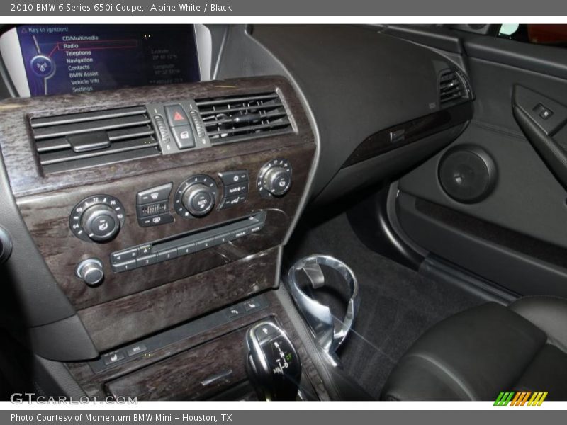 Controls of 2010 6 Series 650i Coupe