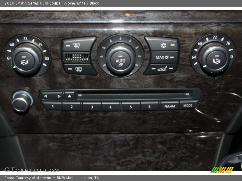 Controls of 2010 6 Series 650i Coupe