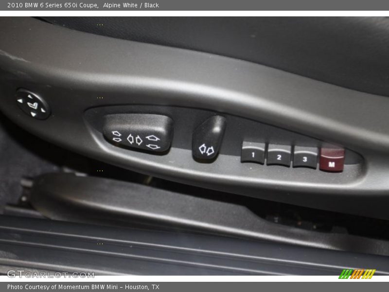 Controls of 2010 6 Series 650i Coupe
