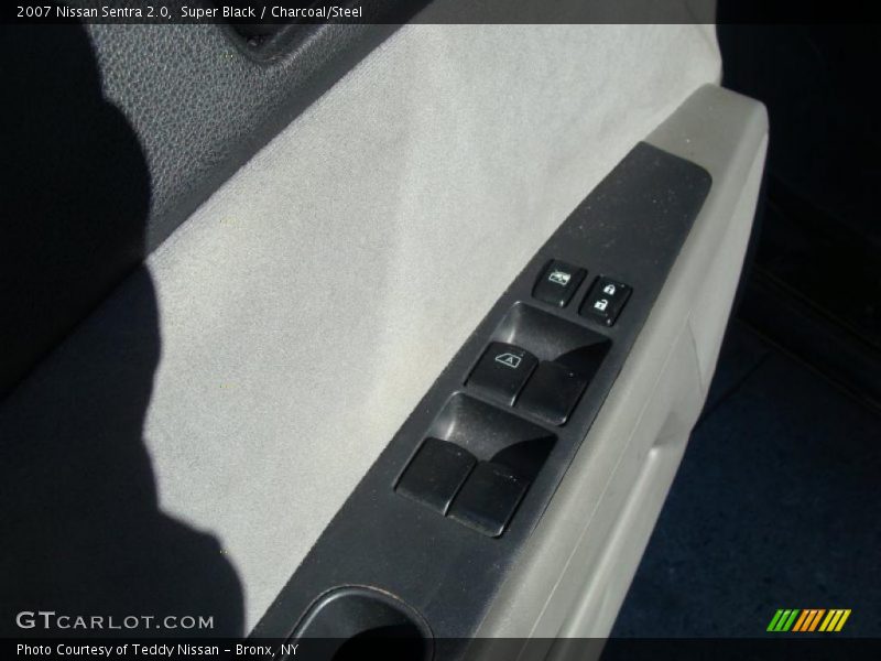 Super Black / Charcoal/Steel 2007 Nissan Sentra 2.0