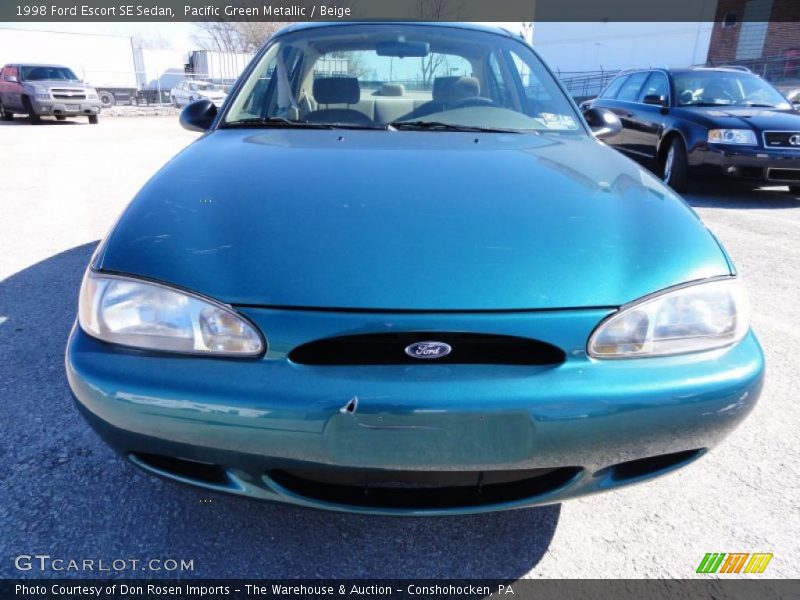 Pacific Green Metallic / Beige 1998 Ford Escort SE Sedan