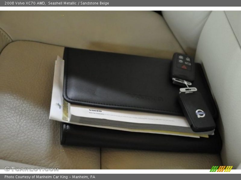 Seashell Metallic / Sandstone Beige 2008 Volvo XC70 AWD