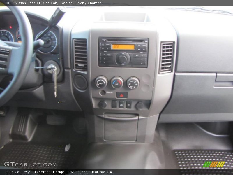 Radiant Silver / Charcoal 2010 Nissan Titan XE King Cab