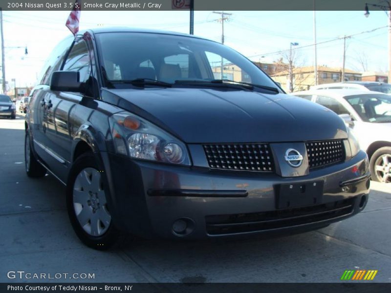 Smoke Gray Metallic / Gray 2004 Nissan Quest 3.5 S