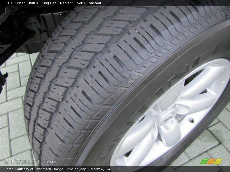 Radiant Silver / Charcoal 2010 Nissan Titan XE King Cab