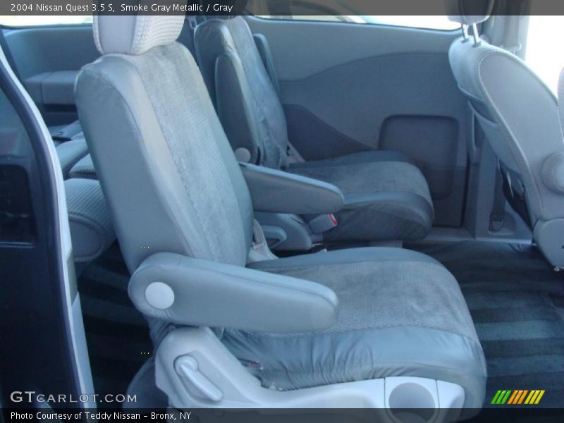 Smoke Gray Metallic / Gray 2004 Nissan Quest 3.5 S