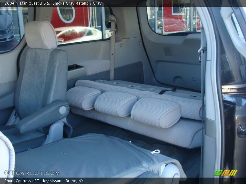 Smoke Gray Metallic / Gray 2004 Nissan Quest 3.5 S