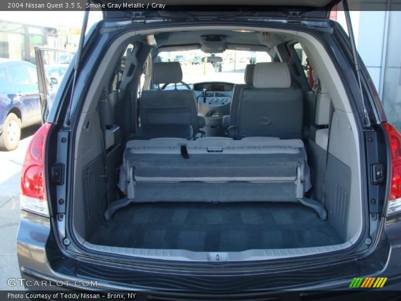 Smoke Gray Metallic / Gray 2004 Nissan Quest 3.5 S