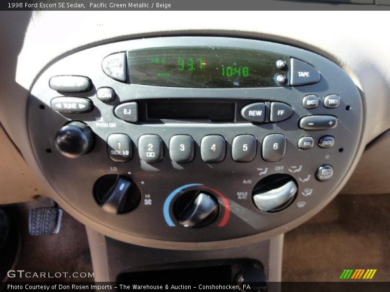 Controls of 1998 Escort SE Sedan