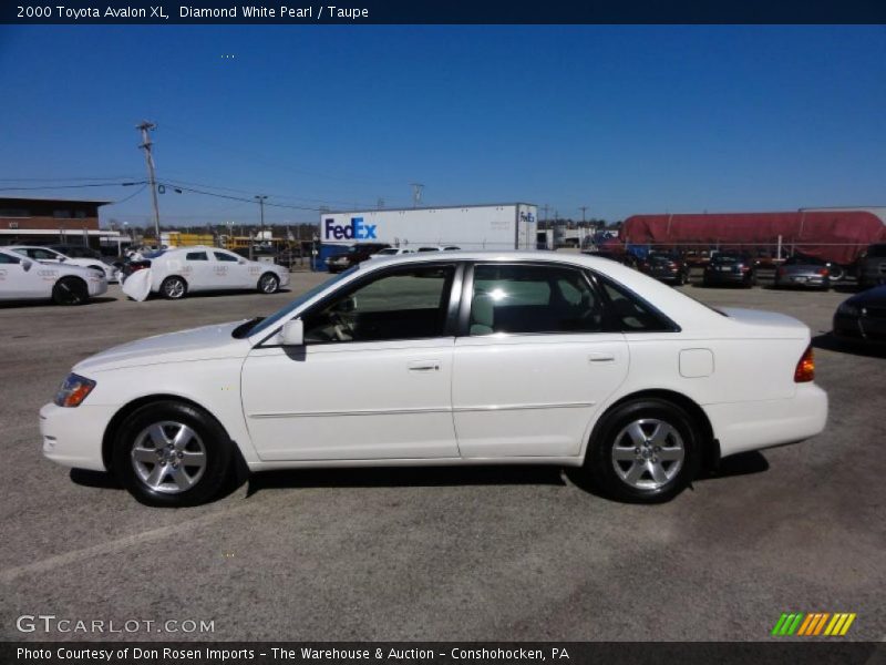 Diamond White Pearl / Taupe 2000 Toyota Avalon XL
