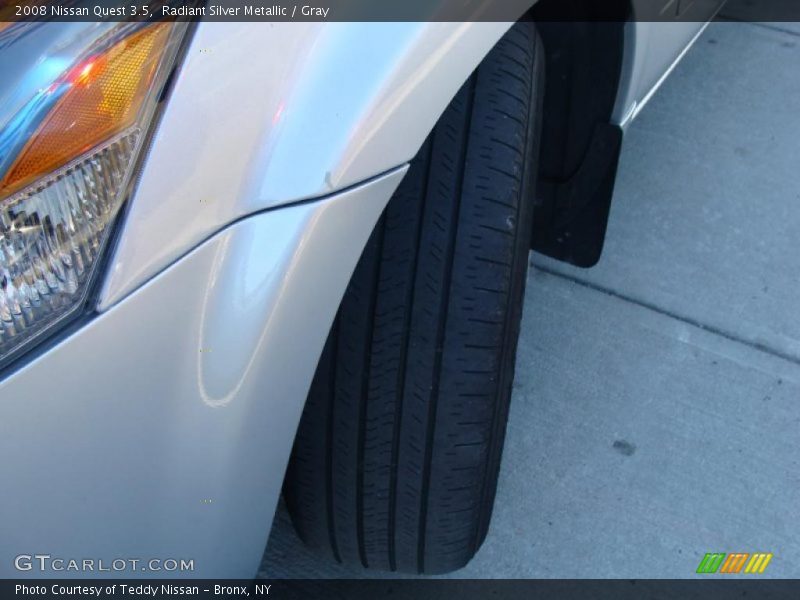 Radiant Silver Metallic / Gray 2008 Nissan Quest 3.5