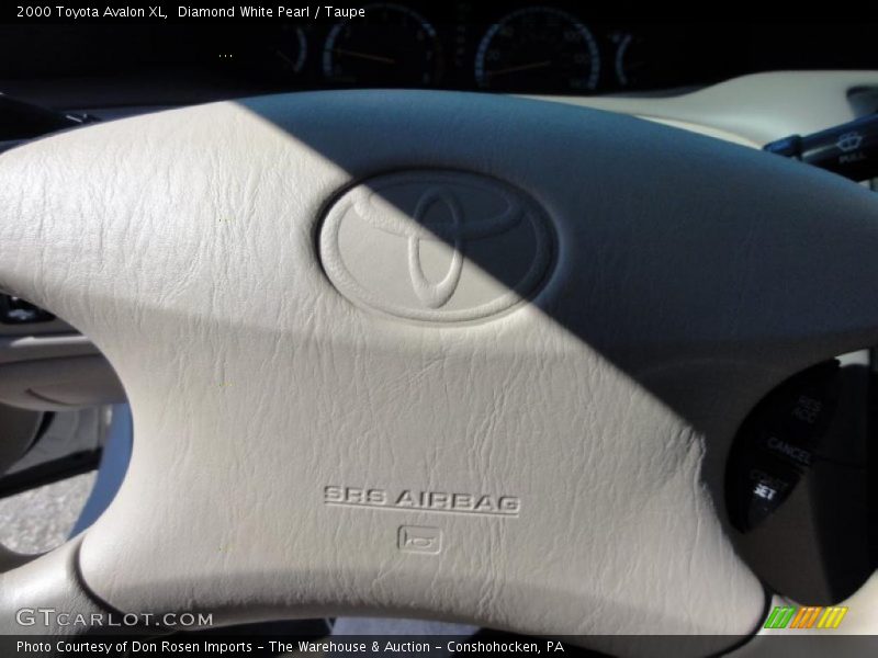 Diamond White Pearl / Taupe 2000 Toyota Avalon XL