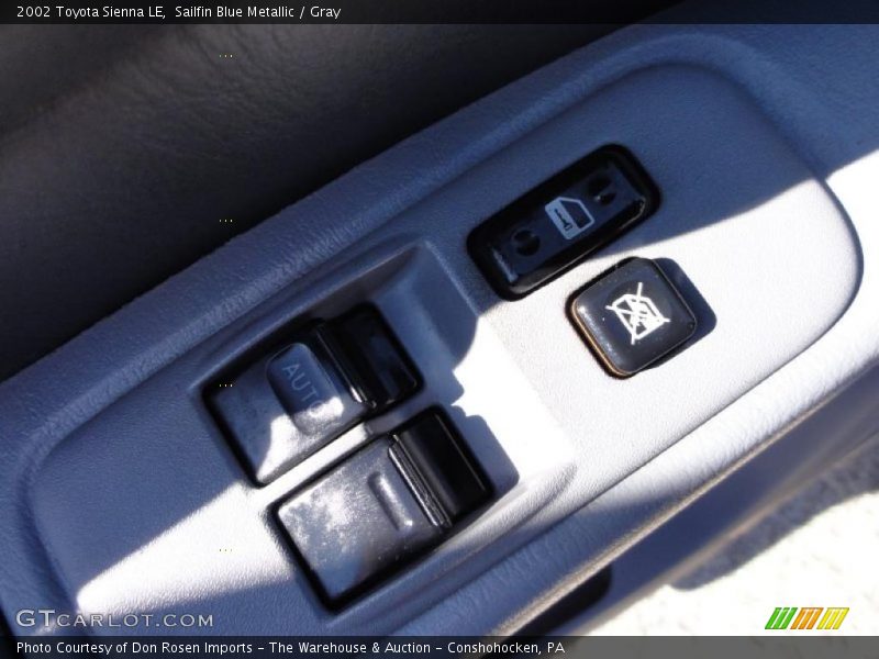 Sailfin Blue Metallic / Gray 2002 Toyota Sienna LE
