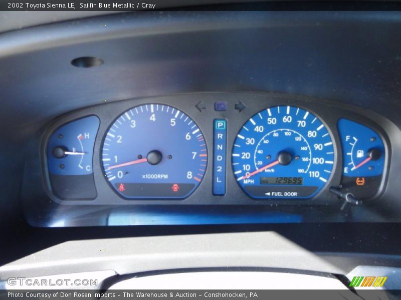 Sailfin Blue Metallic / Gray 2002 Toyota Sienna LE