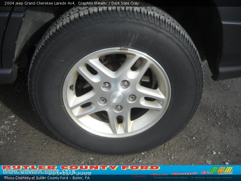 Graphite Metallic / Dark Slate Gray 2004 Jeep Grand Cherokee Laredo 4x4
