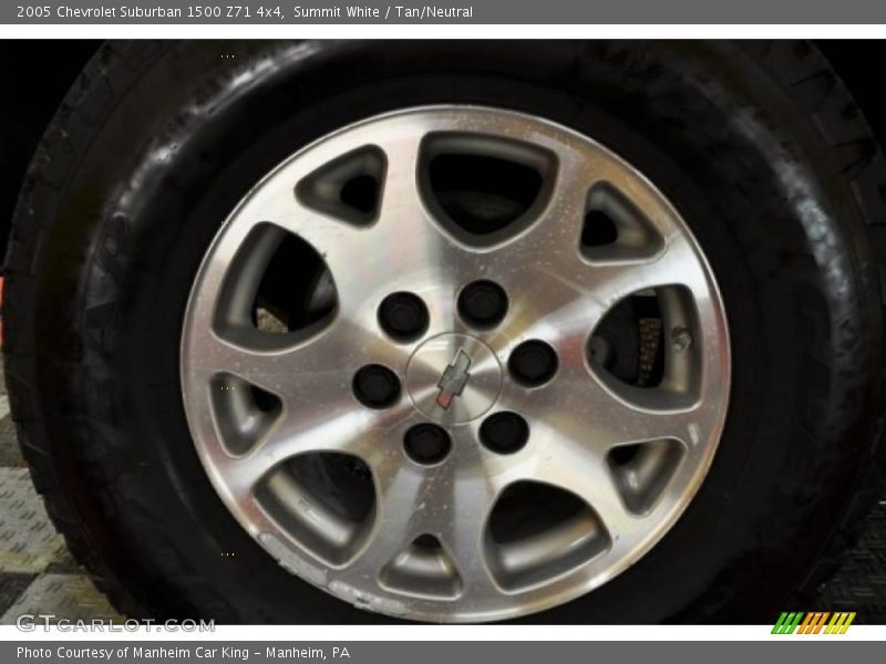 Summit White / Tan/Neutral 2005 Chevrolet Suburban 1500 Z71 4x4