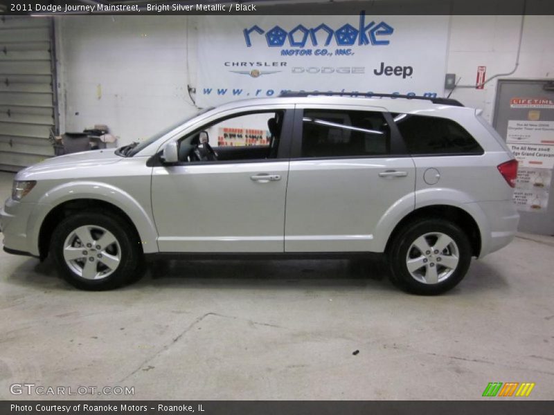 Bright Silver Metallic / Black 2011 Dodge Journey Mainstreet