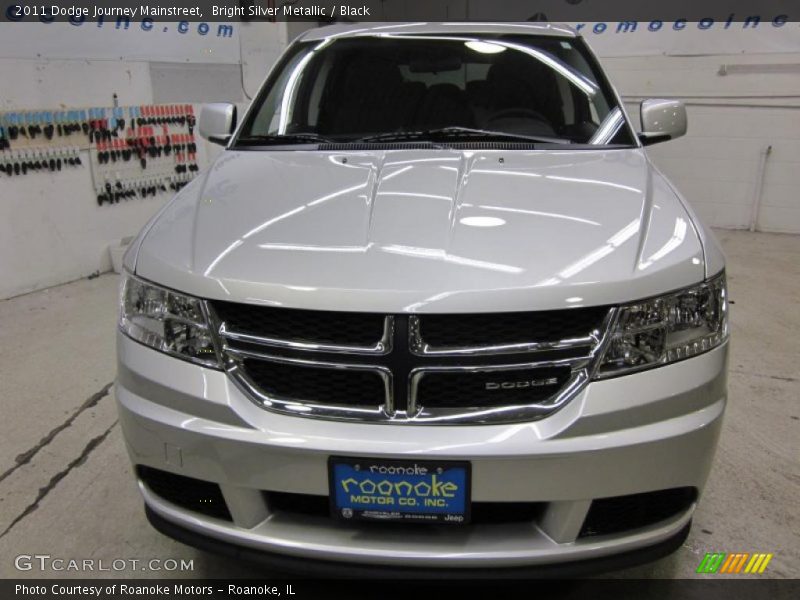 Bright Silver Metallic / Black 2011 Dodge Journey Mainstreet