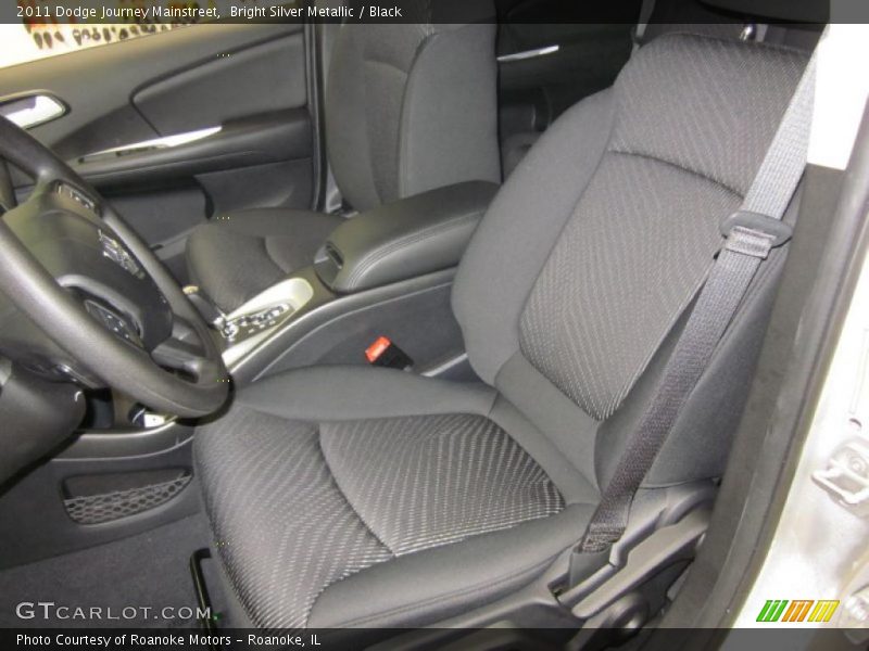  2011 Journey Mainstreet Black Interior