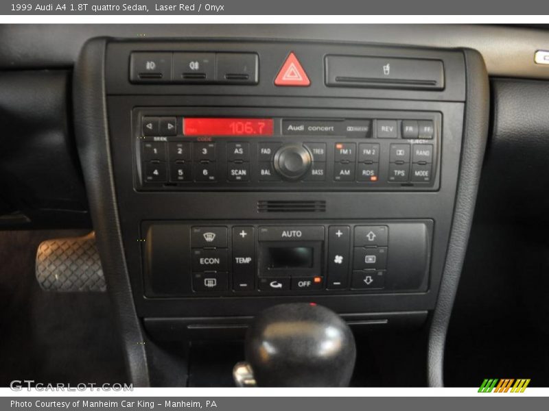 Controls of 1999 A4 1.8T quattro Sedan