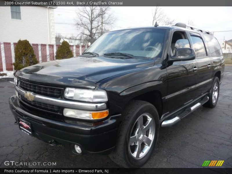 Front 3/4 View of 2006 Suburban LTZ 1500 4x4