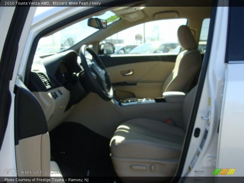 Blizzard White Pearl / Ivory 2010 Toyota Venza AWD
