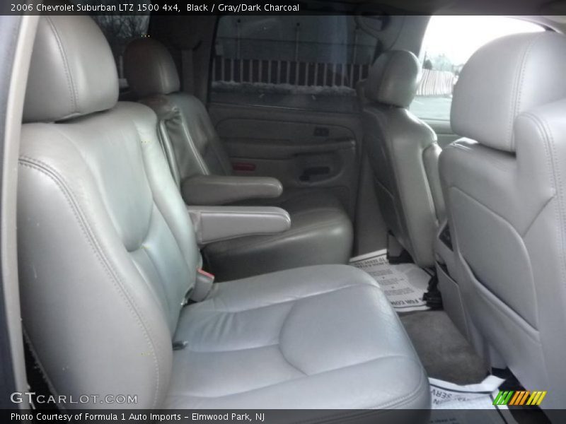  2006 Suburban LTZ 1500 4x4 Gray/Dark Charcoal Interior