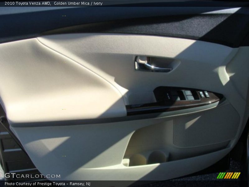 Golden Umber Mica / Ivory 2010 Toyota Venza AWD