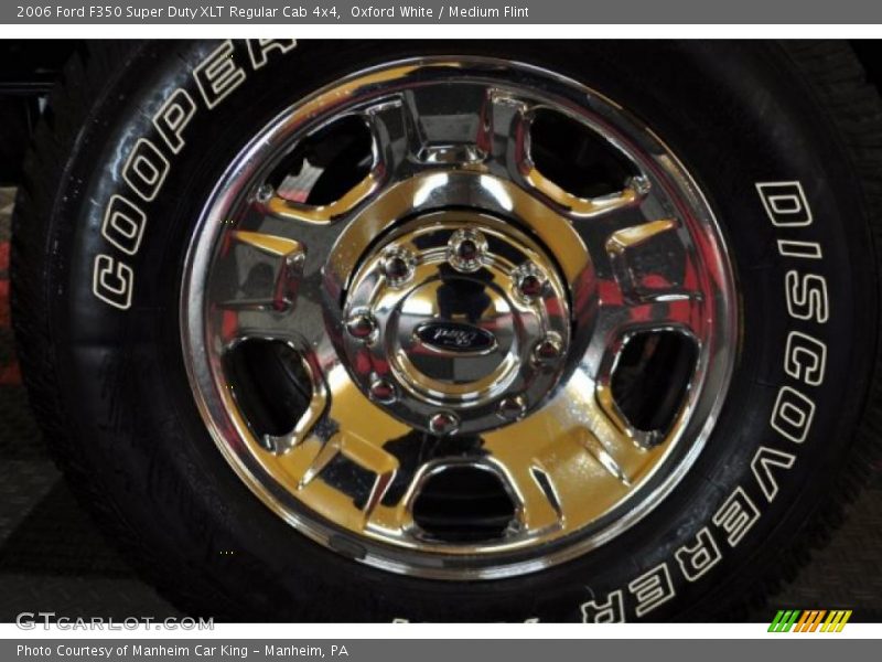 Oxford White / Medium Flint 2006 Ford F350 Super Duty XLT Regular Cab 4x4