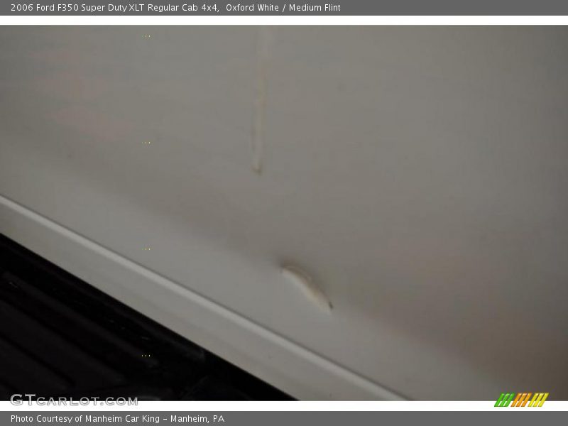 Oxford White / Medium Flint 2006 Ford F350 Super Duty XLT Regular Cab 4x4