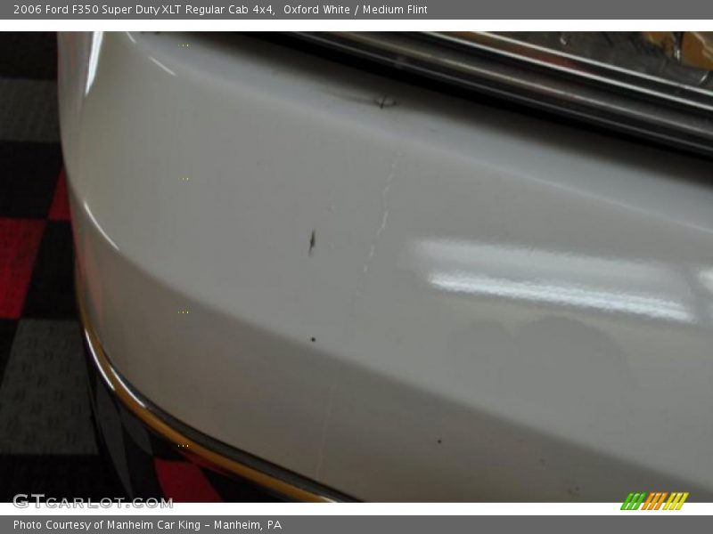 Oxford White / Medium Flint 2006 Ford F350 Super Duty XLT Regular Cab 4x4