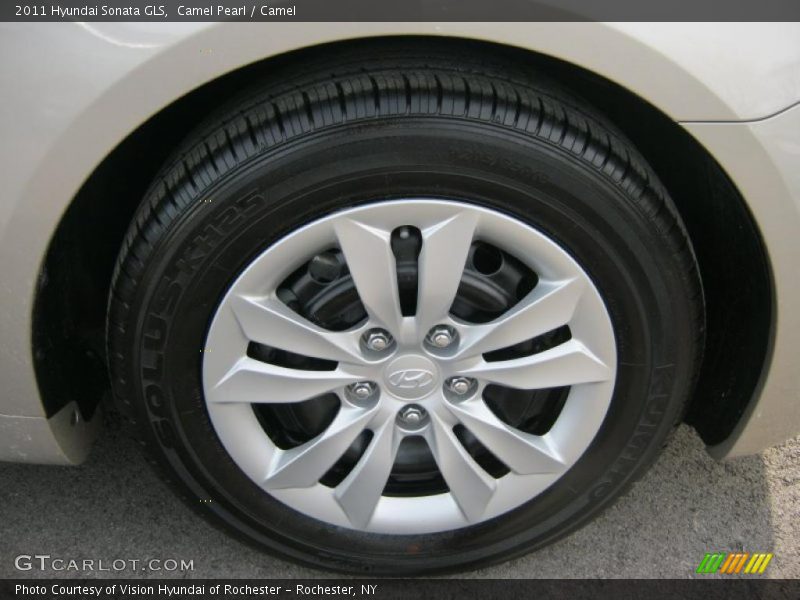 Camel Pearl / Camel 2011 Hyundai Sonata GLS