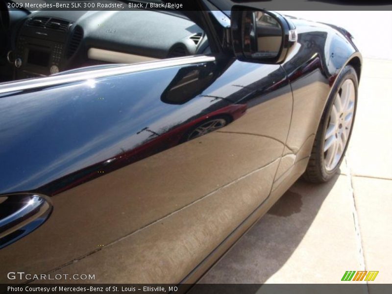 Black / Black/Beige 2009 Mercedes-Benz SLK 300 Roadster