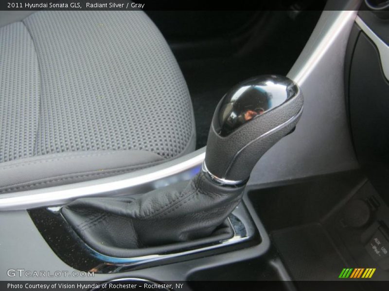 Radiant Silver / Gray 2011 Hyundai Sonata GLS