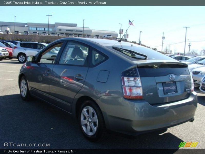 Tideland Gray Green Pearl / Ivory/Brown 2005 Toyota Prius Hybrid