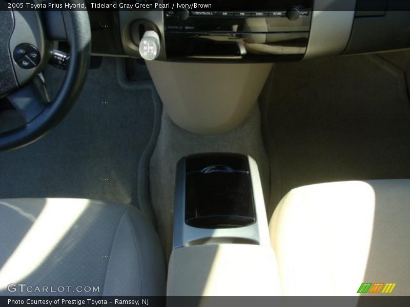 Tideland Gray Green Pearl / Ivory/Brown 2005 Toyota Prius Hybrid
