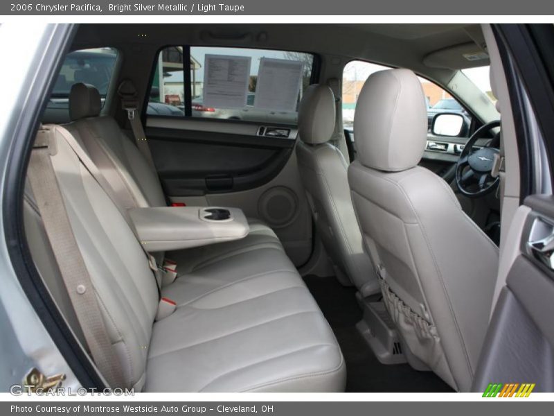 Bright Silver Metallic / Light Taupe 2006 Chrysler Pacifica