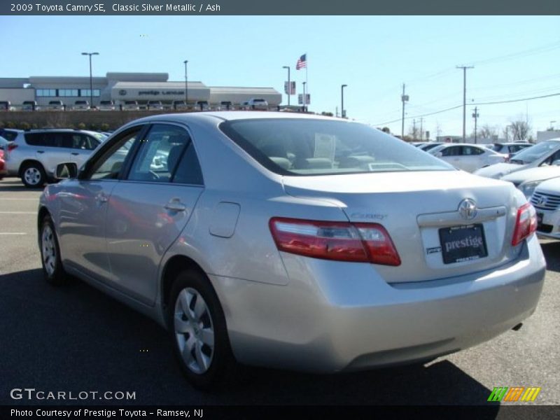Classic Silver Metallic / Ash 2009 Toyota Camry SE
