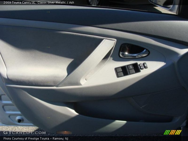 Classic Silver Metallic / Ash 2009 Toyota Camry SE